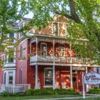 Bross Hotel B & B, hotel di Paonia