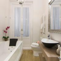 Los mejores hoteles con jacuzzi en la habitación en la Comunidad de Madrid 3 Sol luxury suites