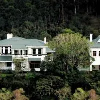 Royston Hall Historical Guesthouse, hotel di Umtentweni
