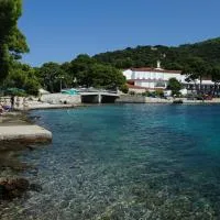 Hotel Solitudo, hotel v destinaci Ubli