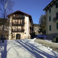 Villa Paola, hotell i Lavarone