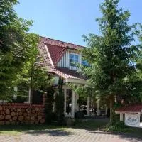 Das kleine Hotel am Park Garni, hotel v destinácii Bispingen