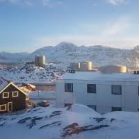 Vandrehuset 2 og 3, hotell sihtkohas Nuuk