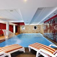 T2 RESIDENCE ANTARES 4* pieds des pistes, hotel in Risoul