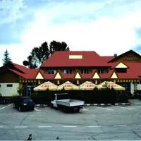 Motel Topolog, ξενοδοχείο σε Ρίμνικου Βίλτσεα
