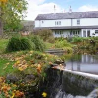 Saetr Cottage, hotel di Harrop Fold