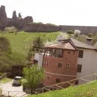 Castle Cottage Bed & Breakfast, hotel en Belogradchik