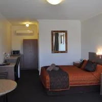 Augusta Courtyard Motel、ポートオーガスタにあるPort Augusta Airport - PUGの周辺ホテル