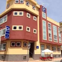 Pension La Puntica, hotel in Lo Pagán