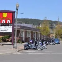 Golden Lion Motel, hotel di Raymond