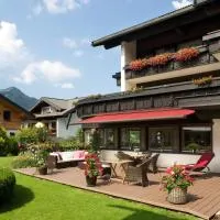 Hotel Menning ***S, hotel en Oberstdorf