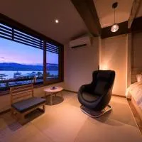 Hotel Miyajima Villa: Miyajima şehrinde bir otel
