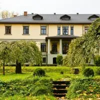 Hotel Grasu Pils: Cesvaine şehrinde bir otel