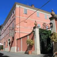 Hotel Aganoor, hotel v destinácii Castiglione del Lago