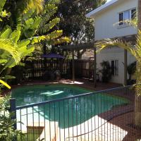 Coconut Palms On The Bay, hotel v oblasti Scarness, Hervey Bay