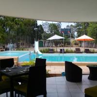Holidays Hotel, hotel poblíž Letiště Amborovy - MJN, Mahajanga