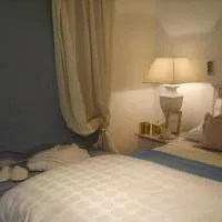 Emerald Guest House Springs, hotell i Springs