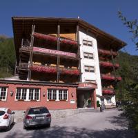 Hotel Tia Apart, hotel sa Feichten im Kaunertal, Kaunertal