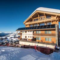 Le Relais du Petit Saint Bernard, hotelli kohteessa La Rosière