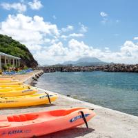 Bird Rock Beach Hotel, hotell i Basseterre