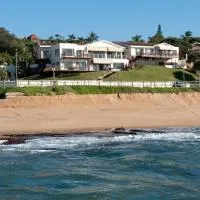 Fairlight Beach House, hotel u gradu Umdloti