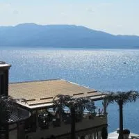 Kamelot Hotel, hotell i Pasarel