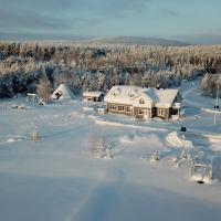 Miekojärvi Resort, hotel v mestu Pello