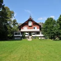 Jagdschloss Fahrenbühl Hotel Garni, hotel a Kirchenlamitz
