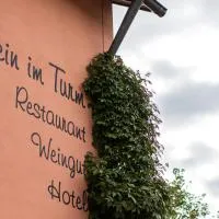 Gästehaus Wein im Turm, hotel v destinácii Longuich