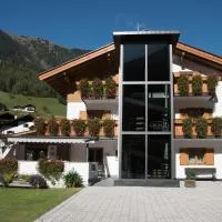 Garni Grünau, hotel u gradu San Martino