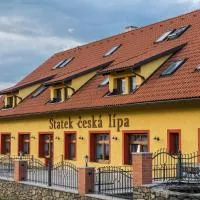 Statek česká lípa Myslovice, hotel em Klatovy