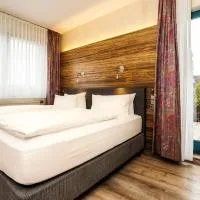Hotel & Wirtshaus Hansen, отель в Бергиш-Гладбахе