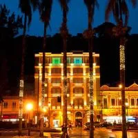 Grande Hotel Petrópolis, hotel u gradu Petropolis