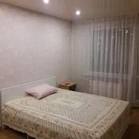 Apartment Prem'yer біля АТБ, hotelli kohteessa Tšerkasy