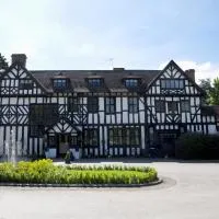 The Manor Elstree, hotel di Elstree
