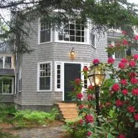 Harbourside Inn, hotel em Northeast Harbor