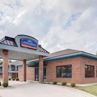 Howard Johnson by Wyndham Florence、フローレンスにあるHartsville Regional Airport - HVSの周辺ホテル