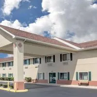 Super 8 by Wyndham Three Rivers, hotel a Three Rivers
