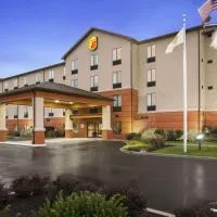 Super 8 by Wyndham Pennsville/Wilmington、Pennsvilleのホテル