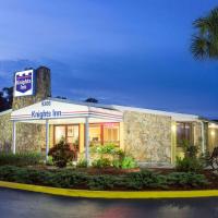 Knights Inn Punta Gorda, hotelli kohteessa Punta Gorda lähellä lentokenttää Charlotte County -lentokenttä - PGD 