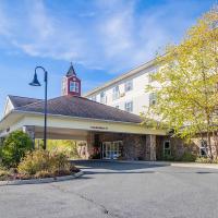 Berkshire Mountain Lodge, hotel blizu aerodroma Pittsfield Municipal - PSF, Pitsfild