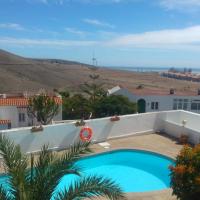 Cozy house in Arguineguin with pool and nice views
