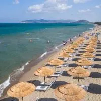 Camping Village Oasi: Albinia'da bir otel