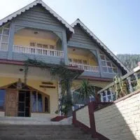 Pemaling Lords Inn Dirang, hotelli kohteessa Dirang Dzong