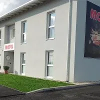 AVIA Motel Bisamberg, hotel a Korneuburg