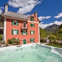 MyVerzasca Resort Casa Rossa, hotel en Brione