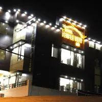 Hotel temple view inn, hotel sa Anandpur Sāhib