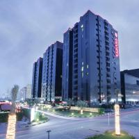 Ramada Hotel & Suites by Wyndham Ajman, hotel in Ajman