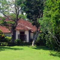 Lunuganga Country Estate