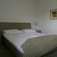 Landhaus Tauber, отель в городе Wallern im Burgenland